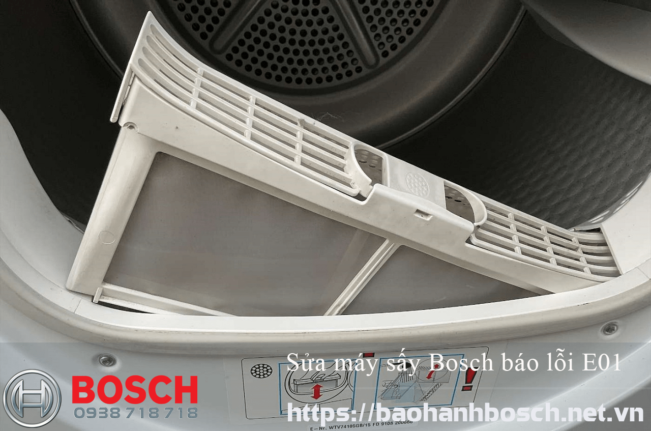 Vòi ống thoát bụi máy giặt Bosch với chức năng kiểm tra lỗi E01, hỗ trợ bảo hành chính hãng và sửa chữa nhanh chóng tại trung tâm bảo hành Bosch chính thức.