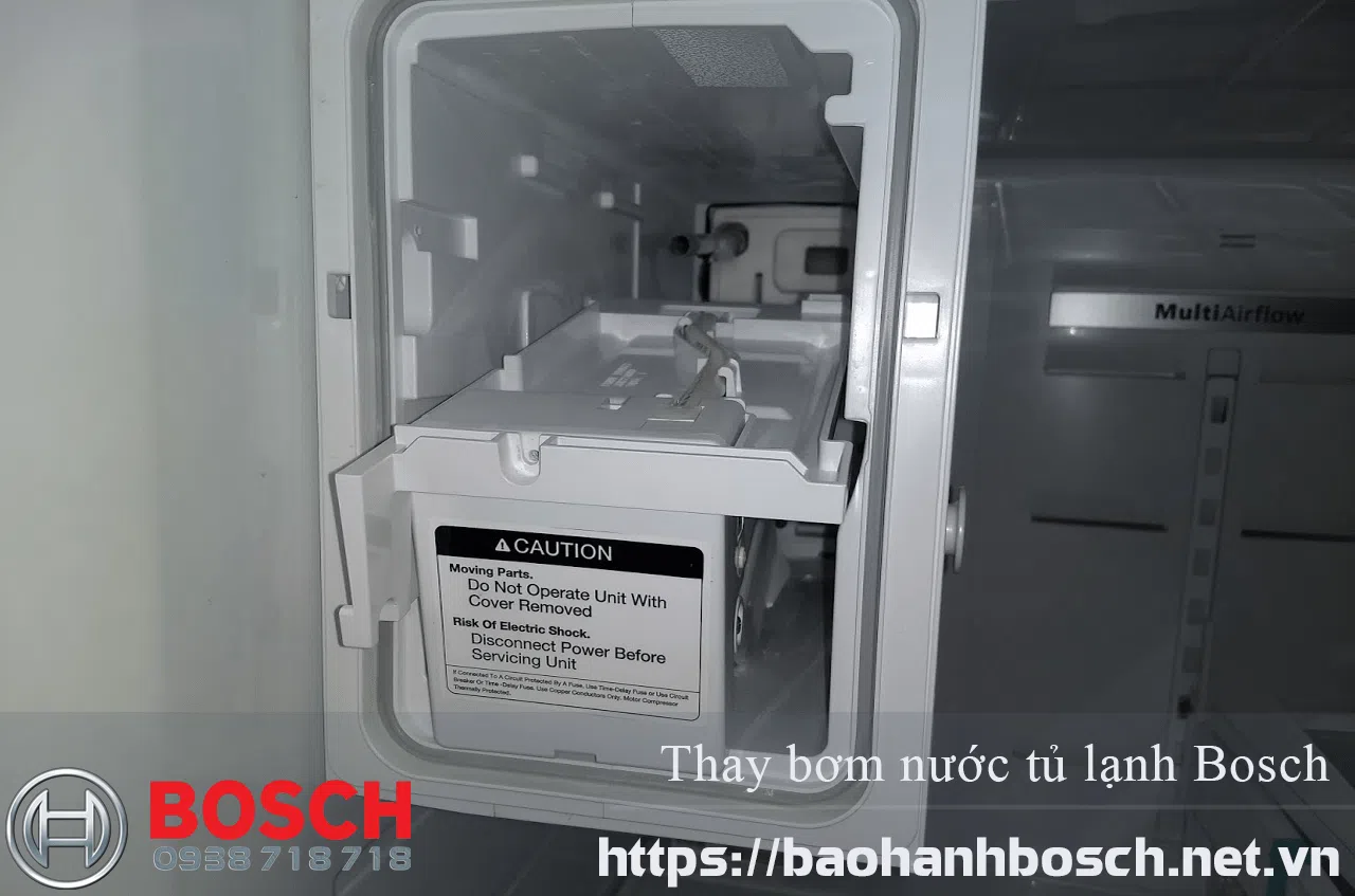 Thay bơm nước tủ lạnh Bosch