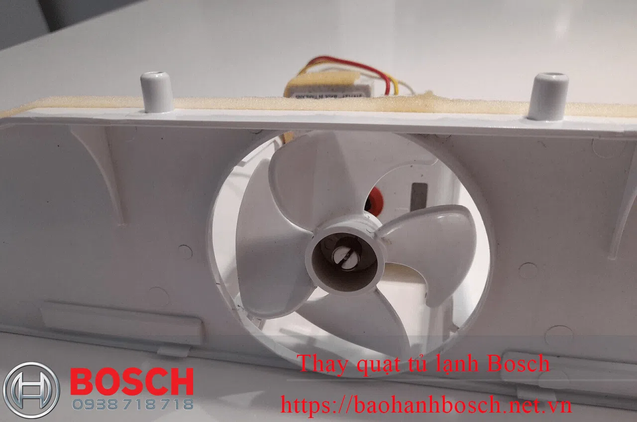 Thay quạt tủ lạnh Bosch