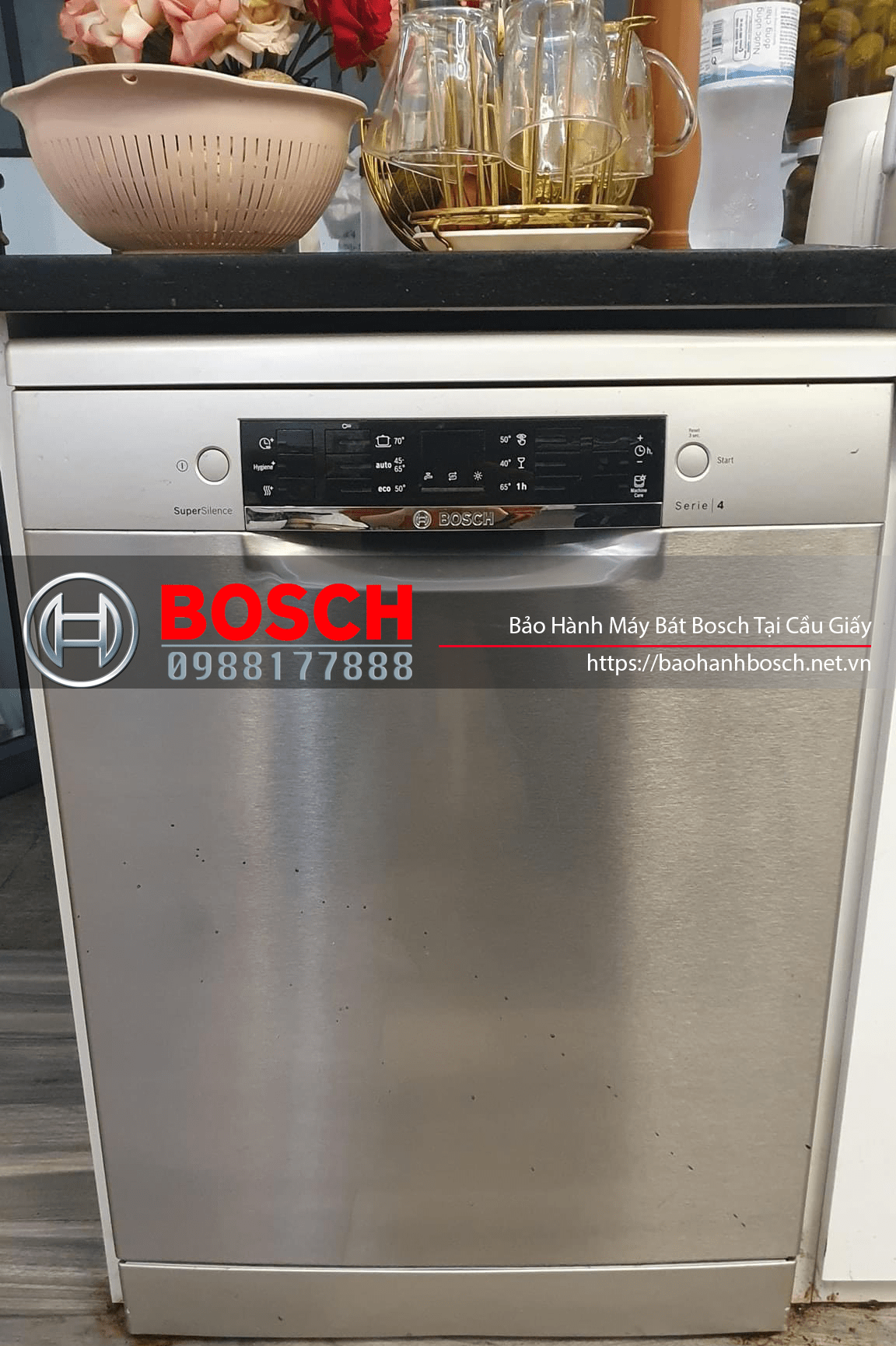 Bosch bảo hành máy rửa bát Bosch chính hãng tại Cầu Giấy, dịch vụ sửa chữa, bảo trì uy tín, nhanh chóng. Liên hệ bảo hành Bosch để được tư vấn và hỗ trợ sửa chữa máy rửa bát đúng tiêu chuẩn.