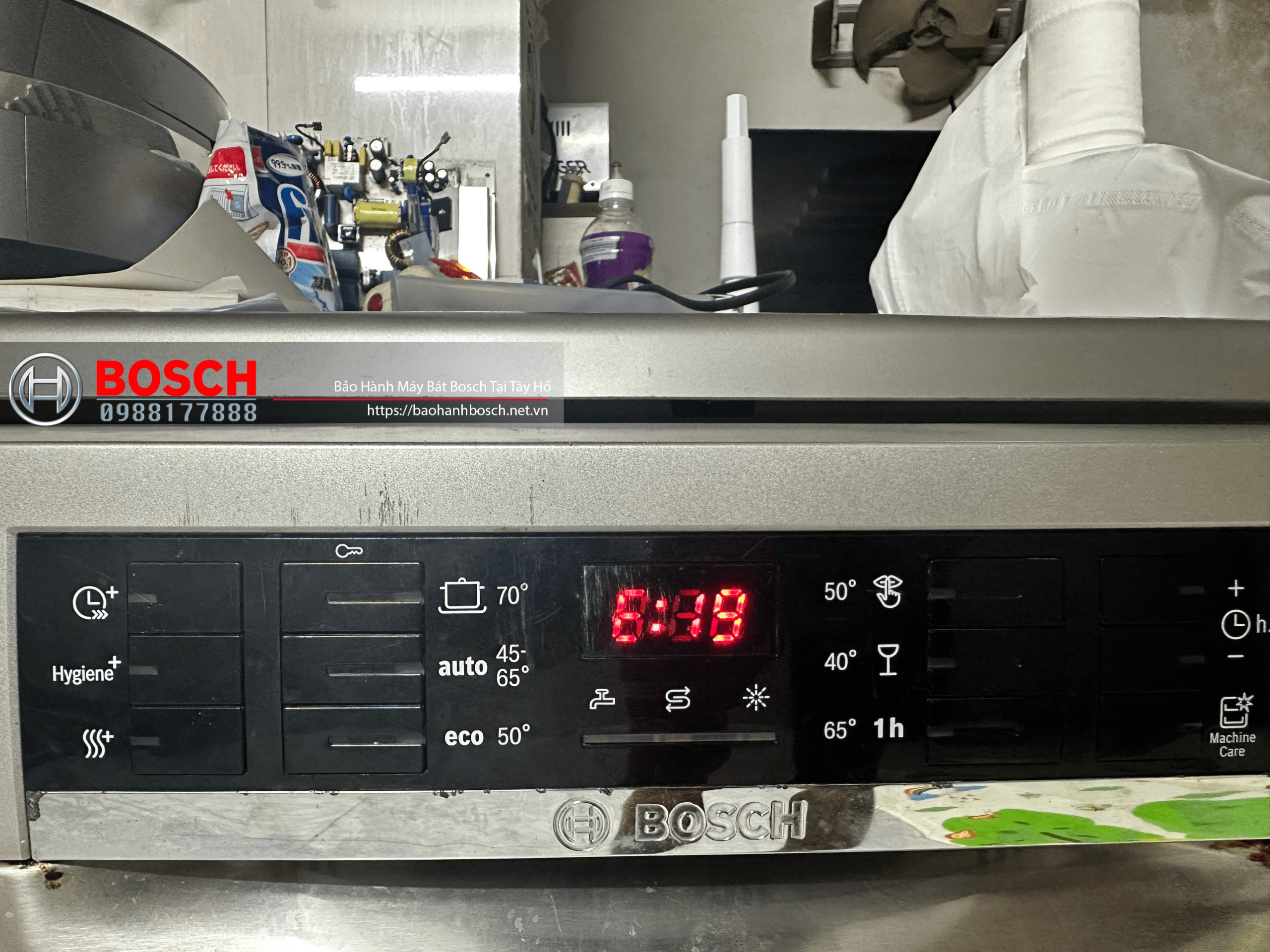 Bảng điều khiển máy rửa chén Bosch, chính hãng, độ bền cao, hỗ trợ đa chế độ rửa. Dịch vụ bảo hành Bosch chuyên nghiệp, uy tín tại Tây Hồ, đảm bảo khách hàng hài lòng khi sử dụng.