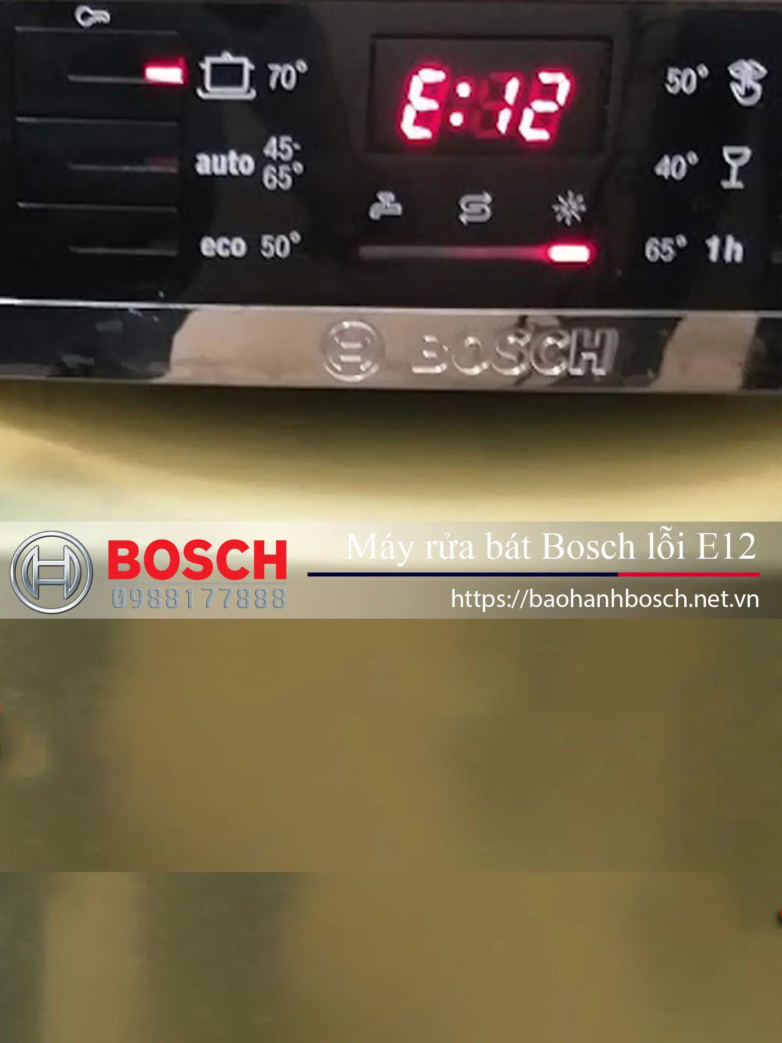 Chữ ký tự số ủa màn hình điều khiển điều hòa Bosch, hiển thị nhiệt độ và chế độ hoạt động của máy.